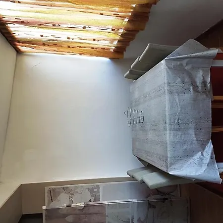 科​​斯塔卡布拉尔公寓 * 波尔图